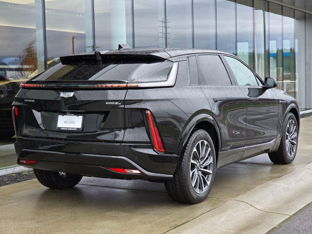 2026 Cadillac LYRIQ Sport