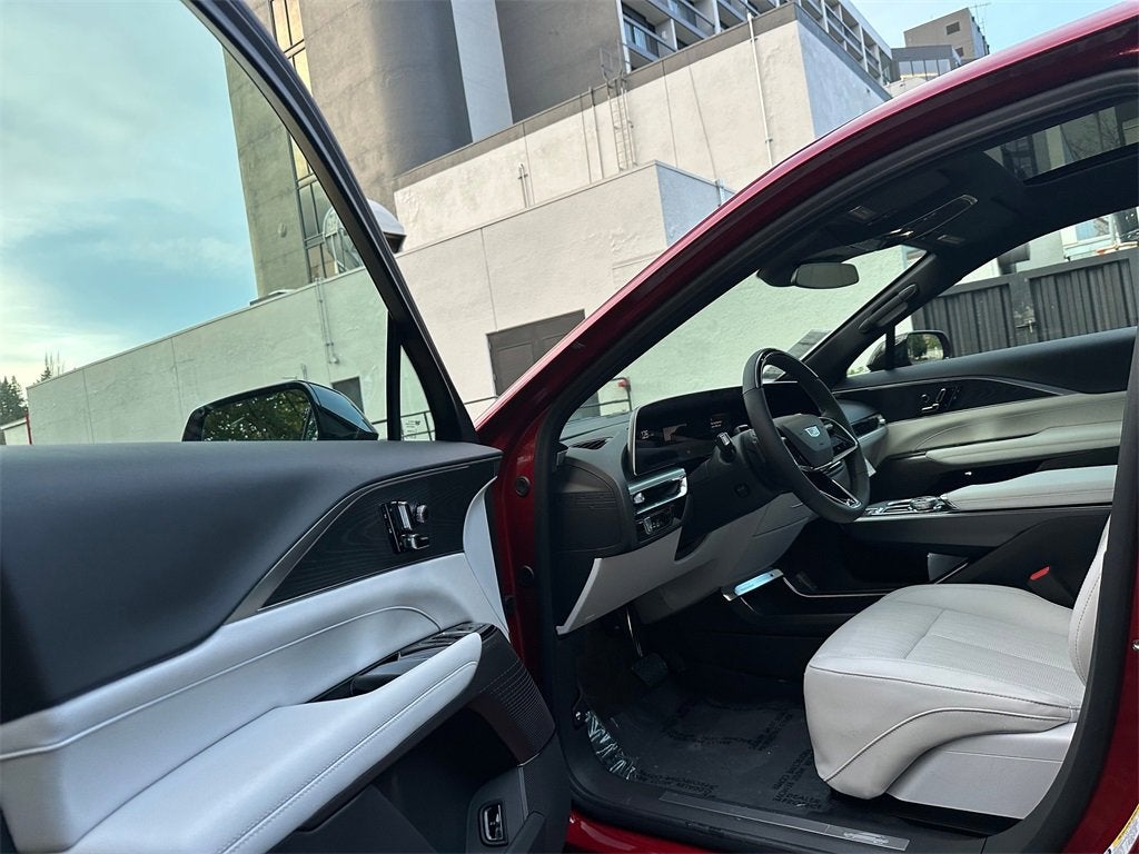 2026 Cadillac LYRIQ Sport