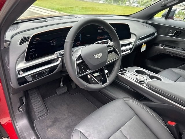 2025 Cadillac LYRIQ Sport 1