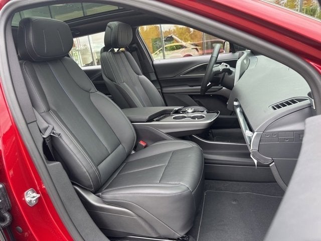 2025 Cadillac LYRIQ Sport 1