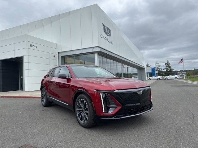 2025 Cadillac LYRIQ Sport 1