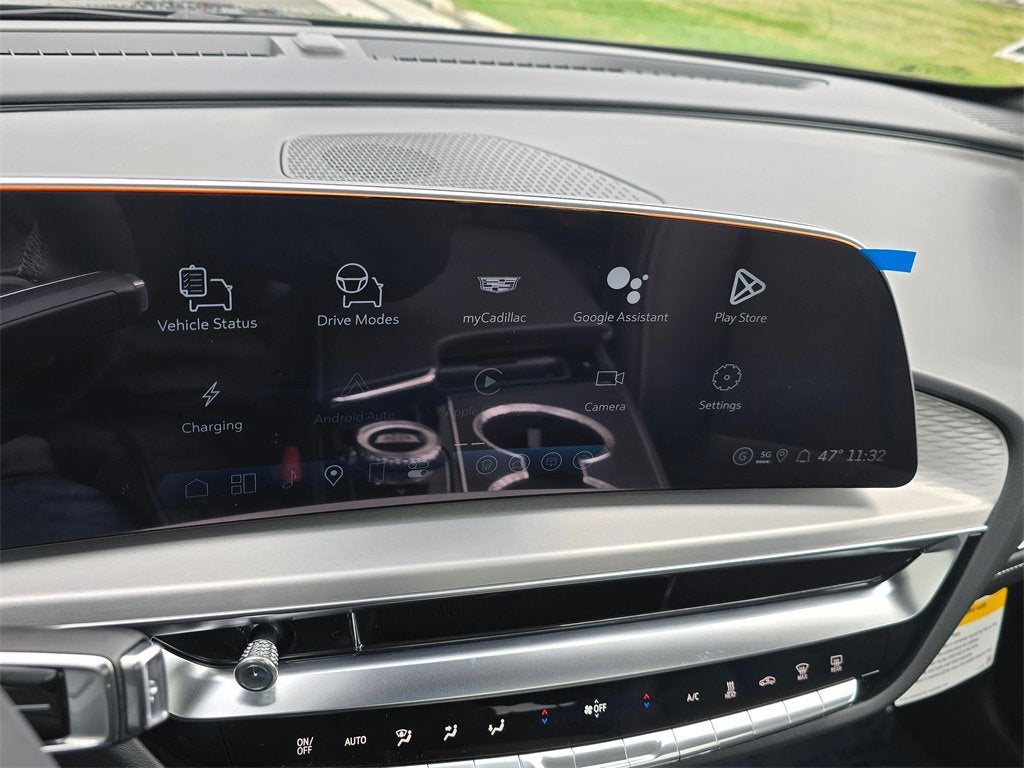 2026 Cadillac LYRIQ Sport