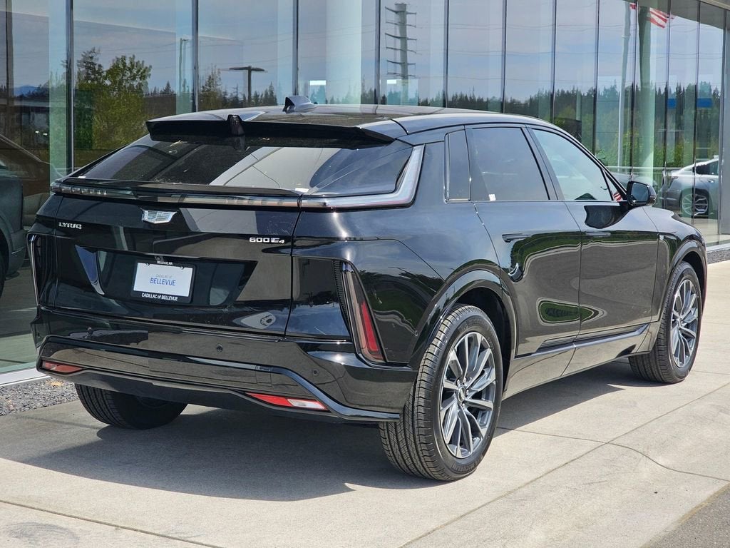 2026 Cadillac LYRIQ Sport