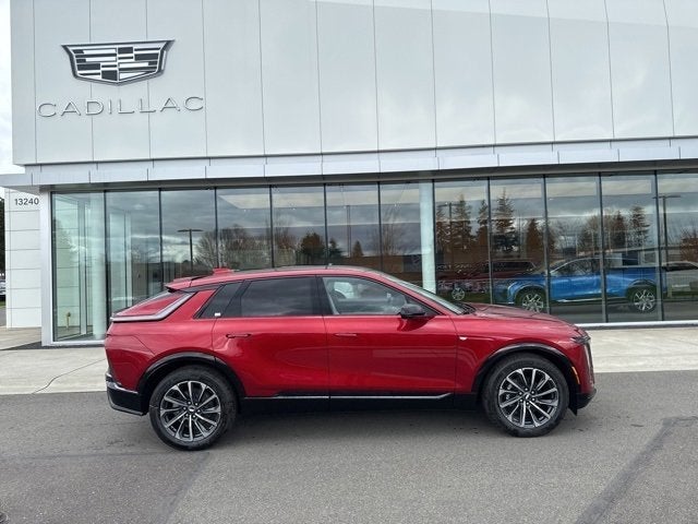 2025 Cadillac LYRIQ Sport 1