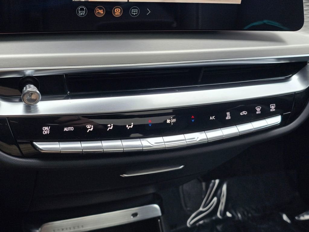 2026 Cadillac LYRIQ Premium Sport