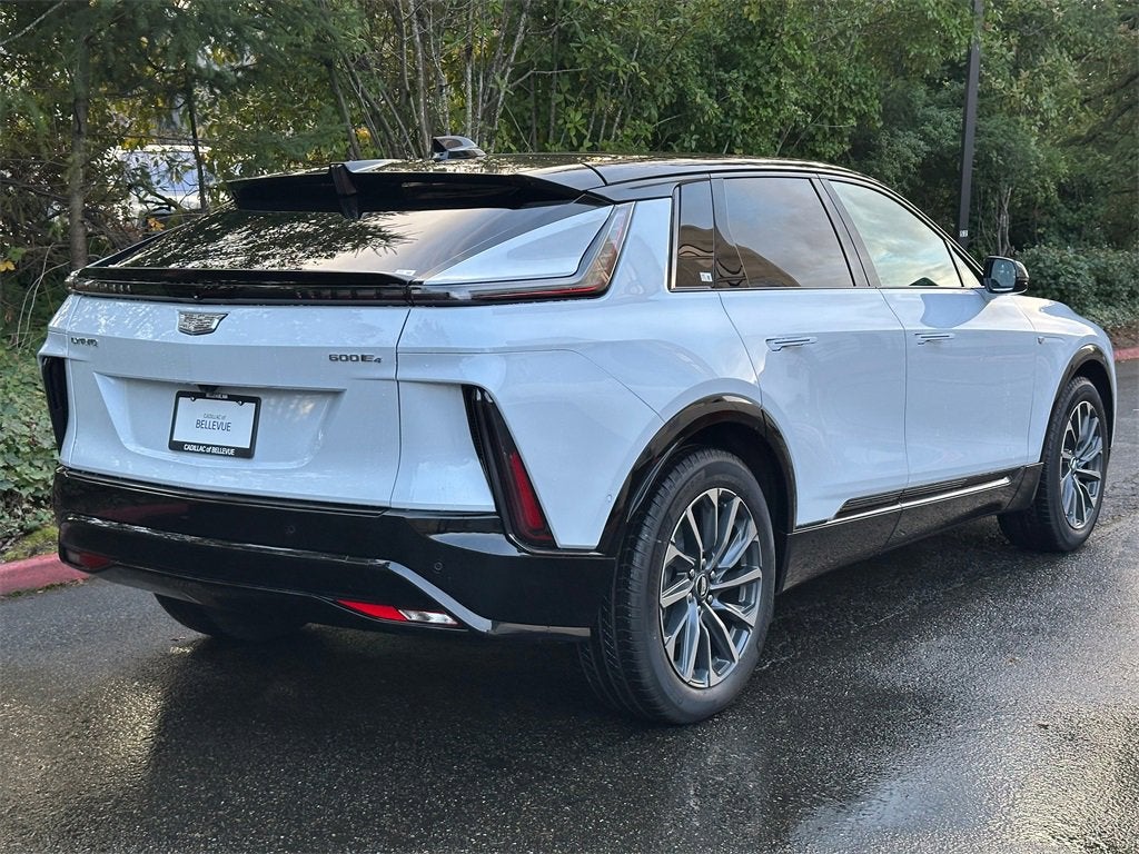 2026 Cadillac LYRIQ Premium Sport