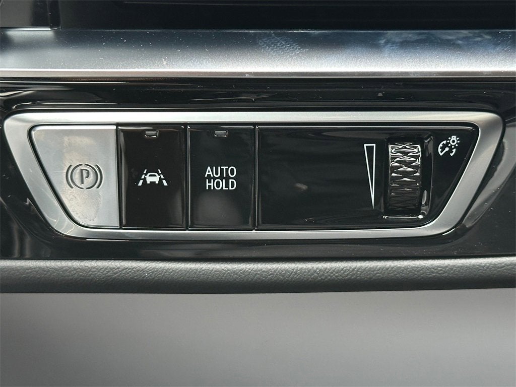 2026 Cadillac LYRIQ Premium Sport