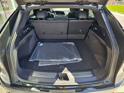 2026 Cadillac LYRIQ Premium Sport