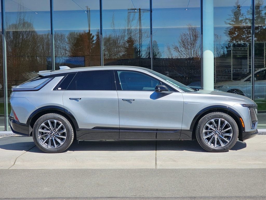 2026 Cadillac LYRIQ Premium Sport