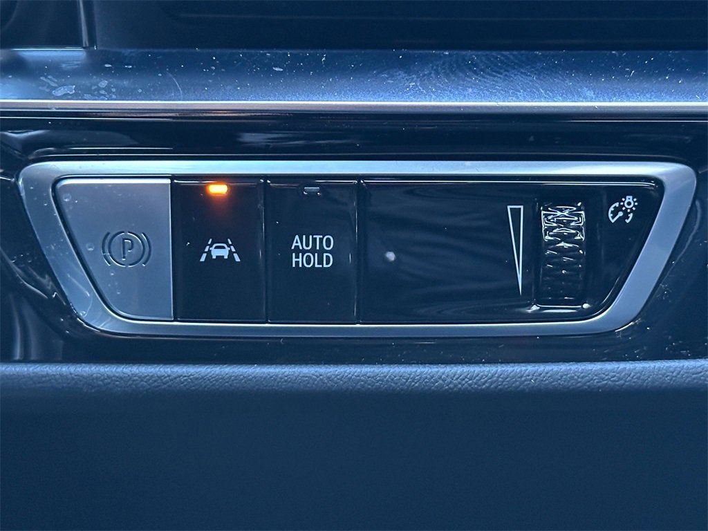 2026 Cadillac LYRIQ Premium Sport