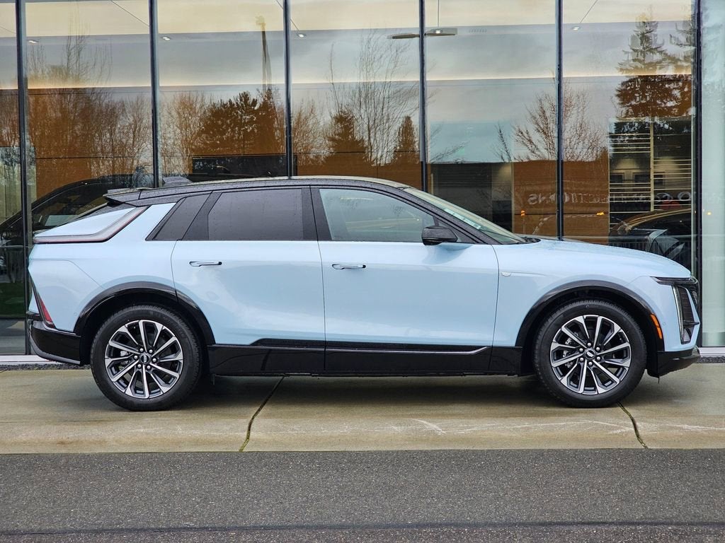 2026 Cadillac LYRIQ Premium Sport