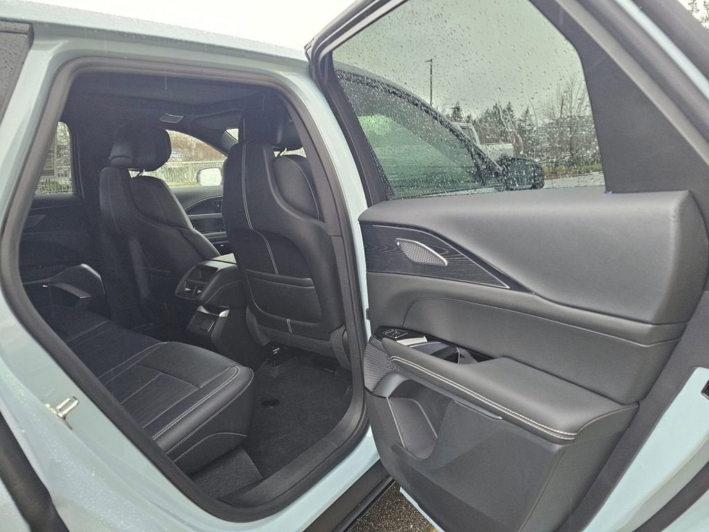 2026 Cadillac LYRIQ Premium Sport