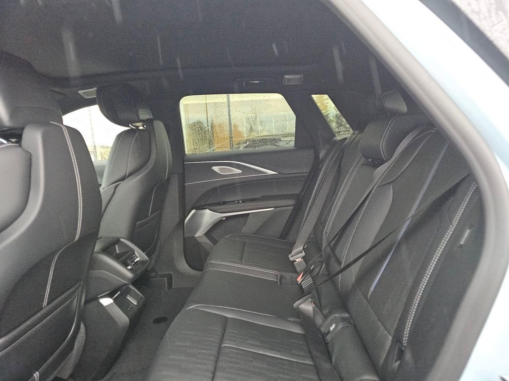 2026 Cadillac LYRIQ Premium Sport