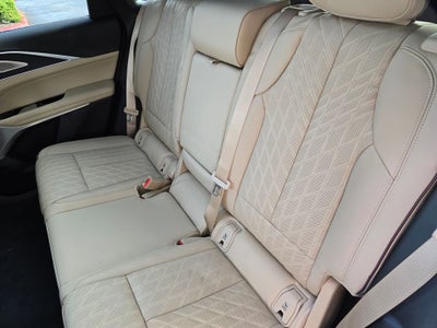 2025 Cadillac LYRIQ Sport 3