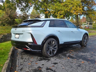 2025 Cadillac LYRIQ Sport 3
