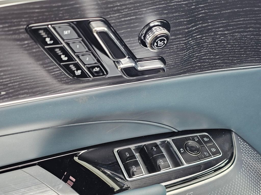 2026 Cadillac LYRIQ Signature Sport