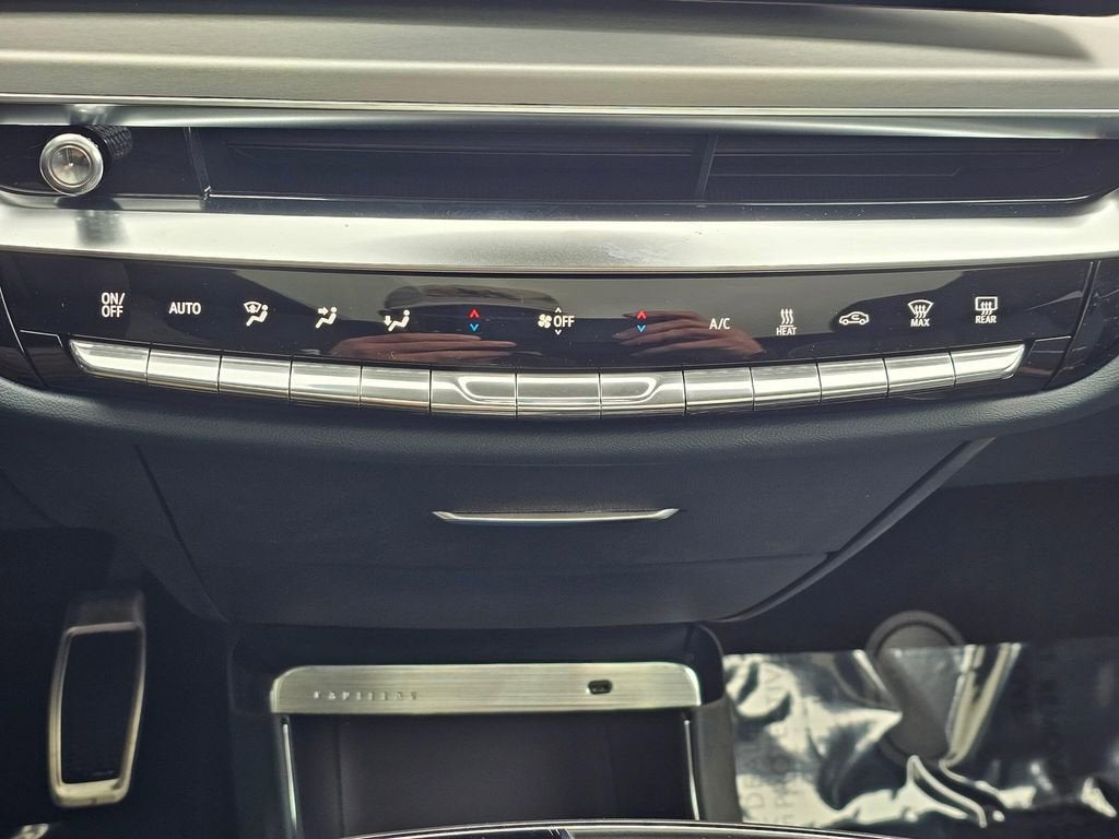 2026 Cadillac LYRIQ Signature Sport