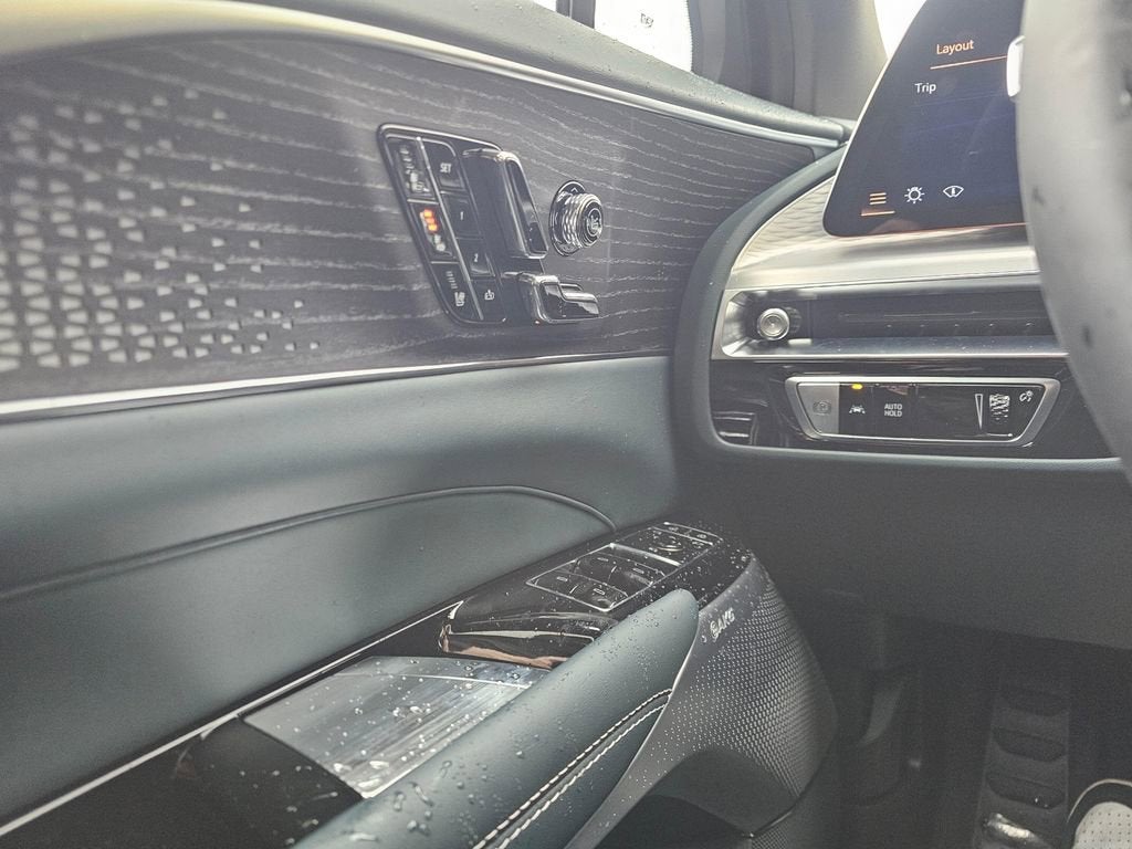 2026 Cadillac LYRIQ Signature Sport