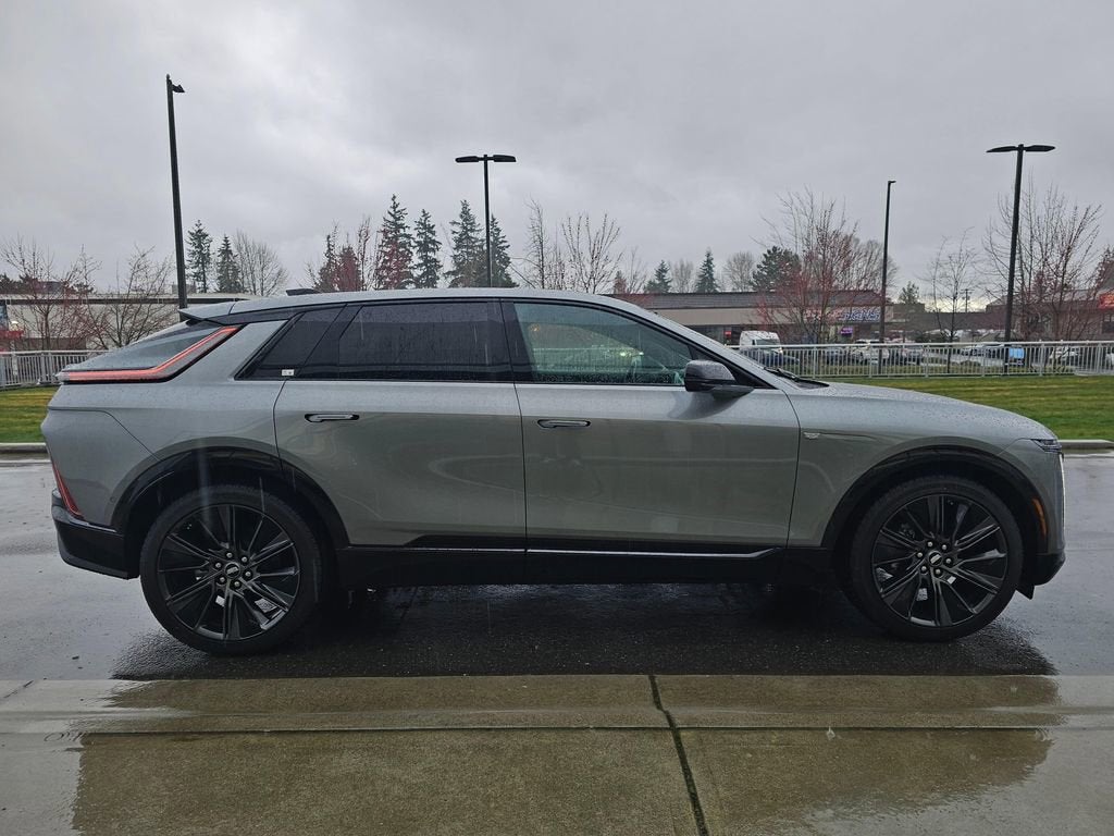 2026 Cadillac LYRIQ Signature Sport