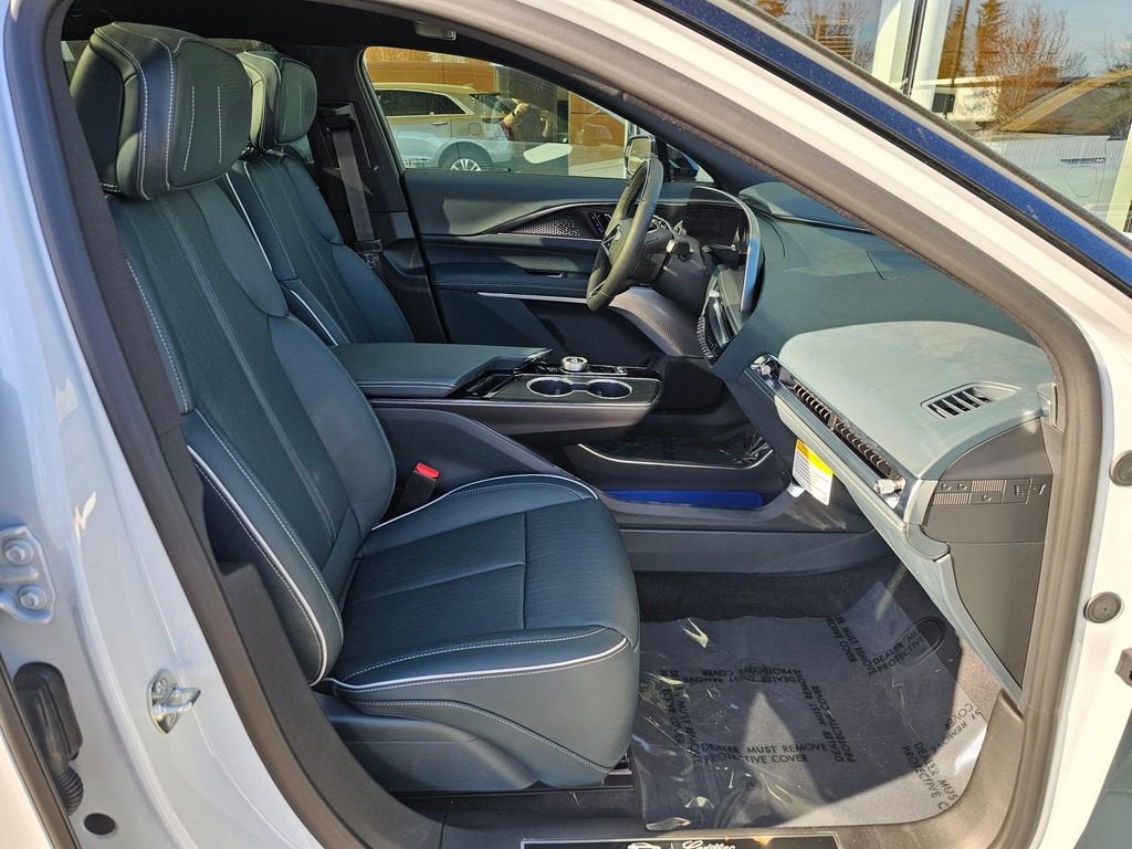 2026 Cadillac LYRIQ Signature Sport