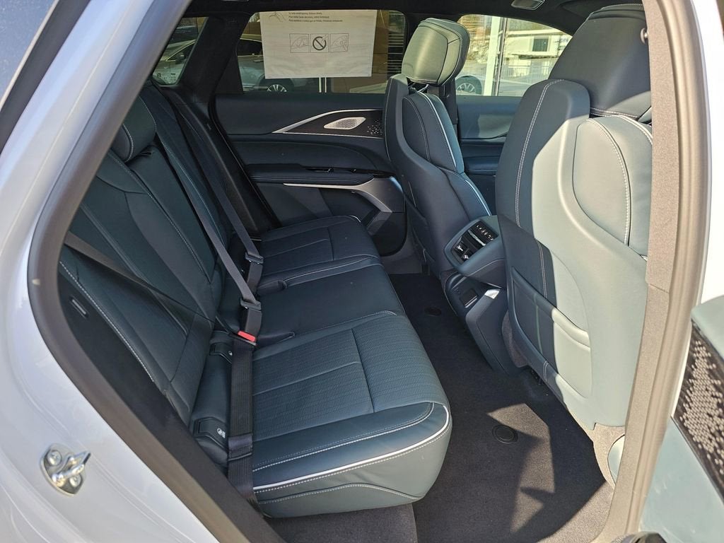 2026 Cadillac LYRIQ Signature Sport