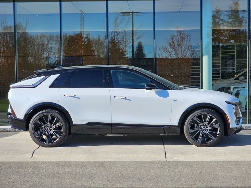 2026 Cadillac LYRIQ Signature Sport