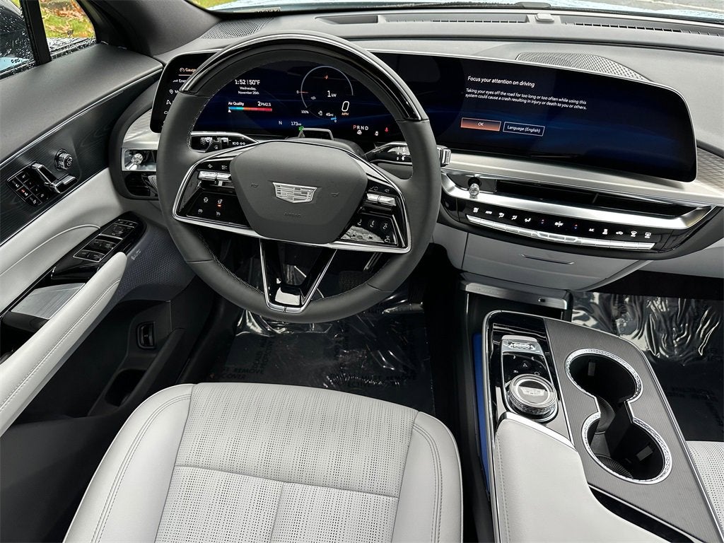 2025 Cadillac LYRIQ Sport 3