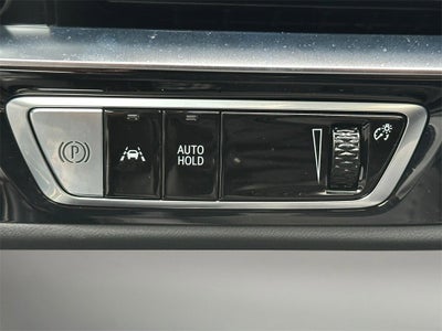 2025 Cadillac LYRIQ Sport 3