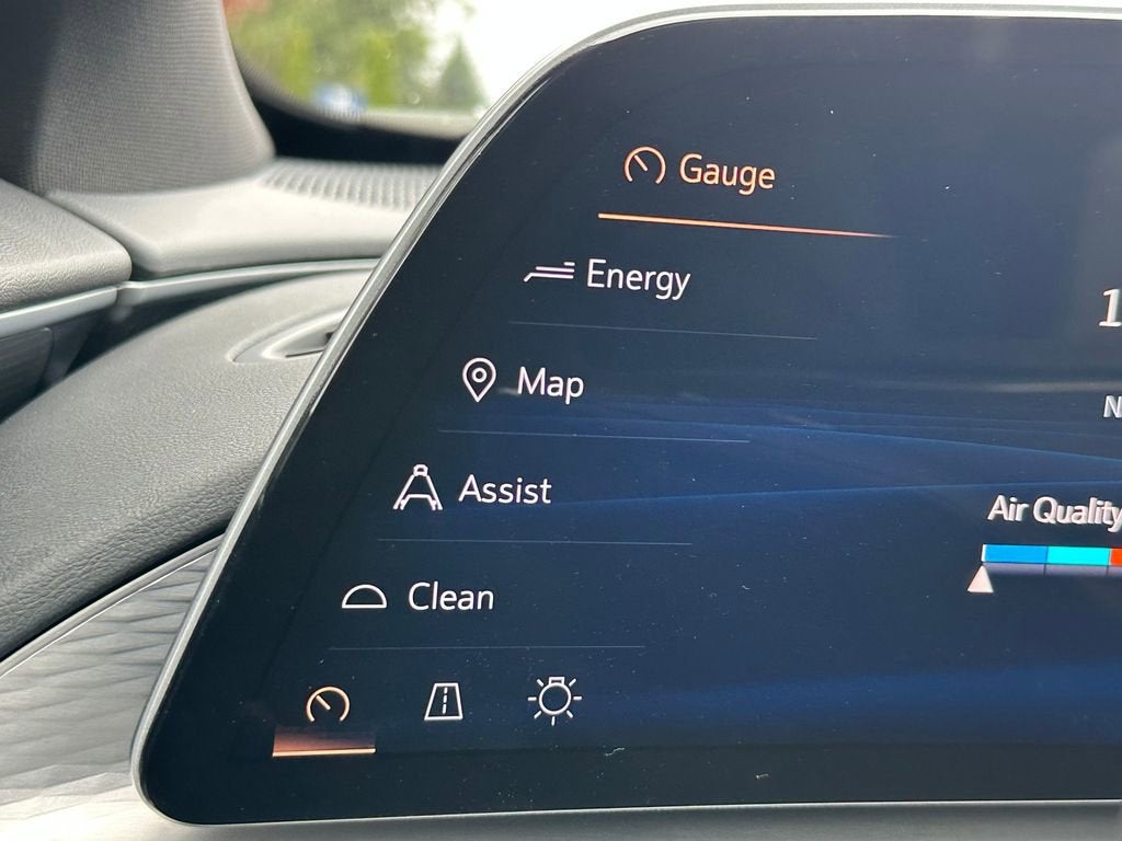 2025 Cadillac LYRIQ Sport 3