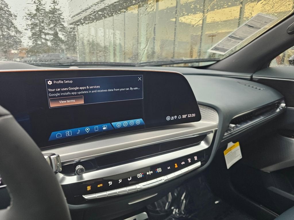 2026 Cadillac LYRIQ Signature Sport