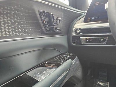 2026 Cadillac LYRIQ Signature Sport