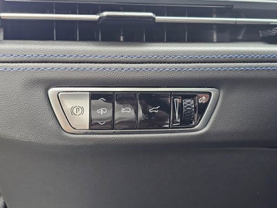 2026 Cadillac ESCALADE IQL Luxury