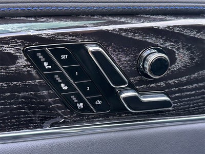 2026 Cadillac ESCALADE IQL Luxury