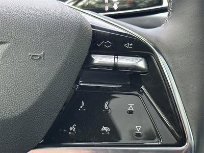 2026 Cadillac ESCALADE IQL Luxury