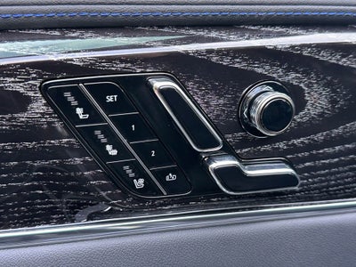 2026 Cadillac ESCALADE IQL Luxury