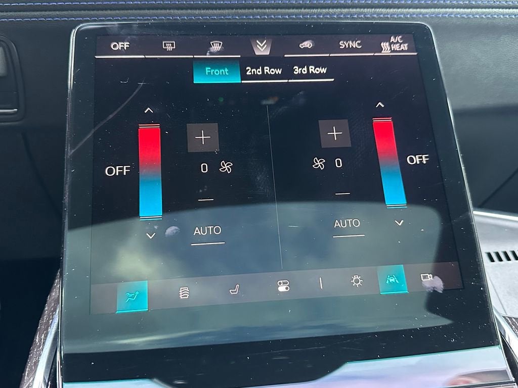 2026 Cadillac ESCALADE IQL Luxury