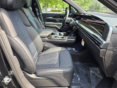 2026 Cadillac ESCALADE IQL Sport