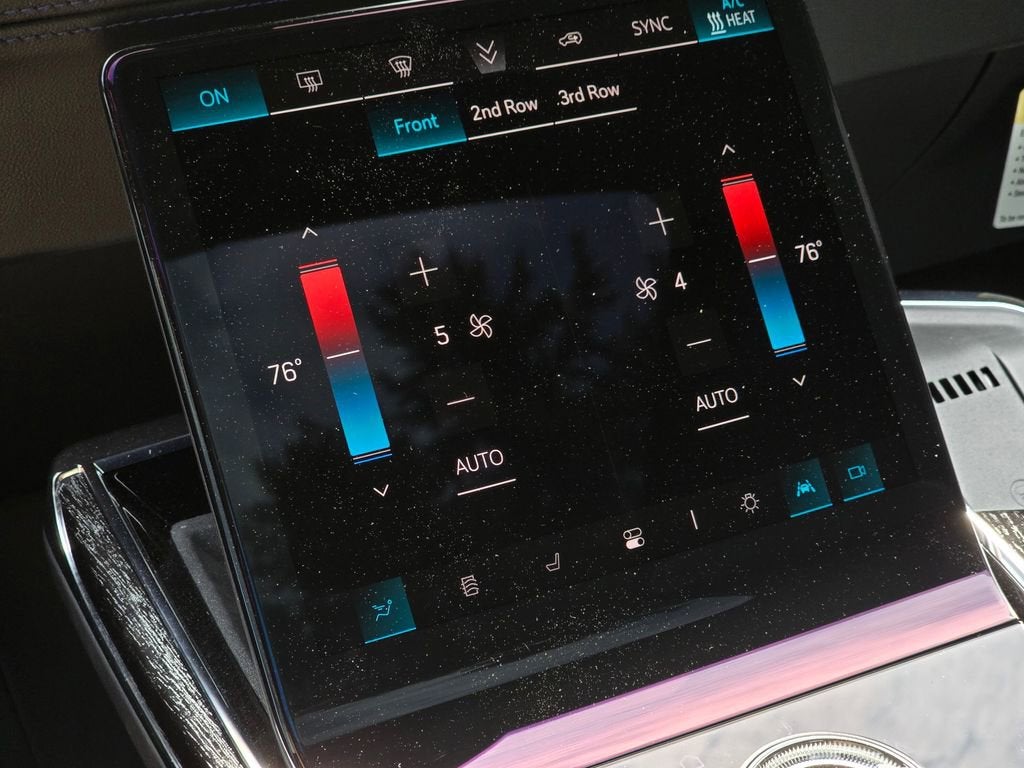 2026 Cadillac ESCALADE IQL Sport