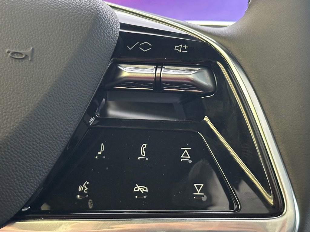 2026 Cadillac ESCALADE IQL Sport