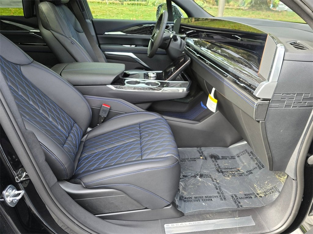 2026 Cadillac ESCALADE IQL Sport