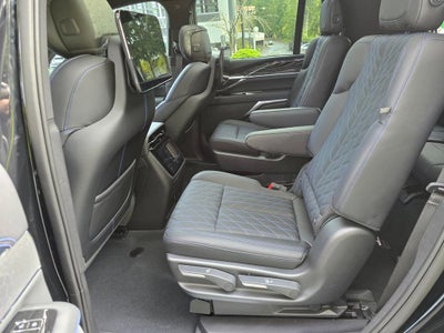 2026 Cadillac ESCALADE IQL Sport