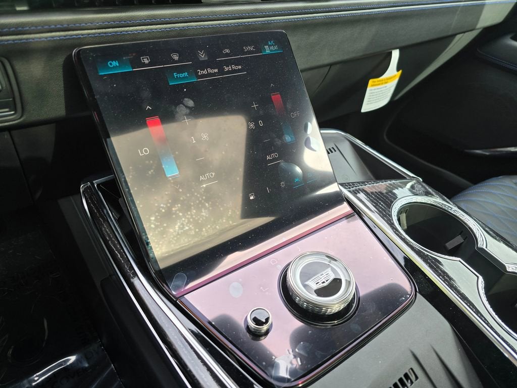 2026 Cadillac ESCALADE IQL Sport