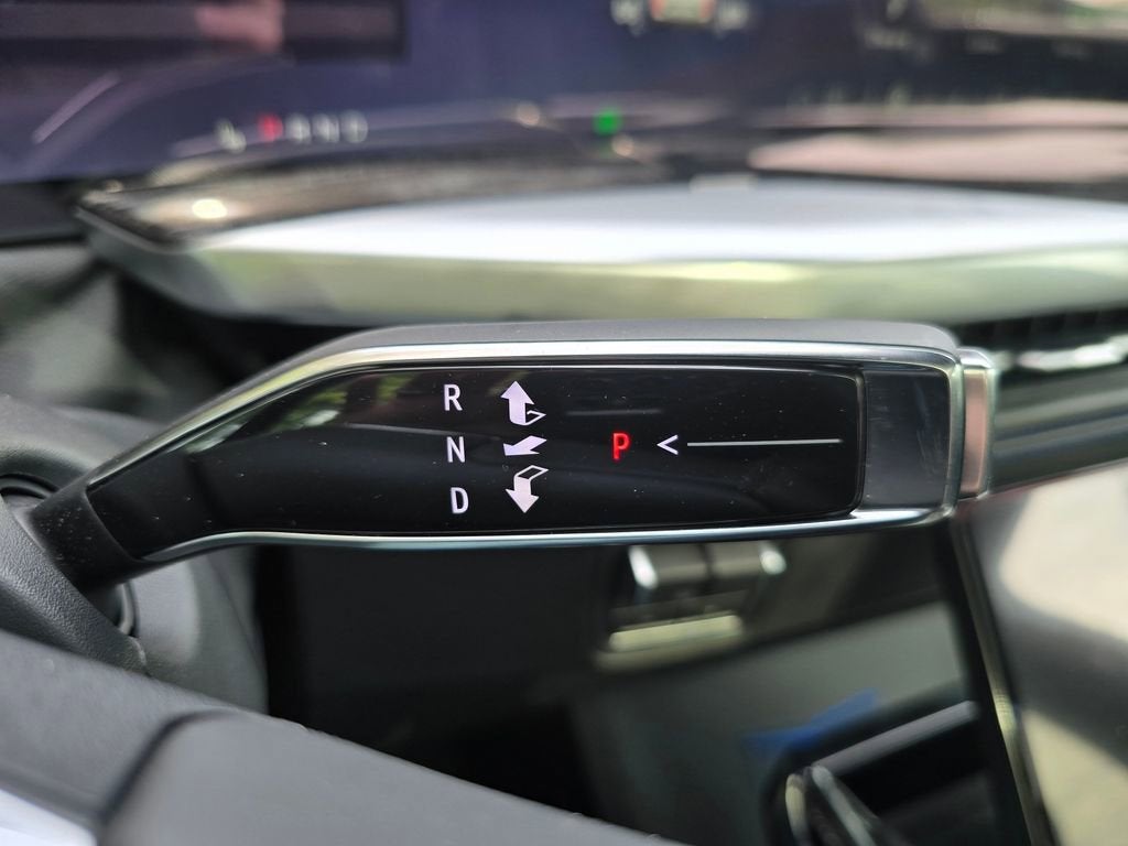 2026 Cadillac ESCALADE IQL Sport