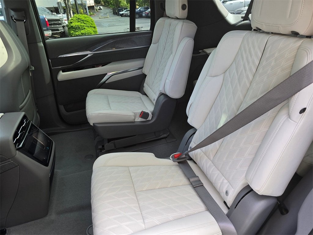 2026 Cadillac ESCALADE IQL Sport