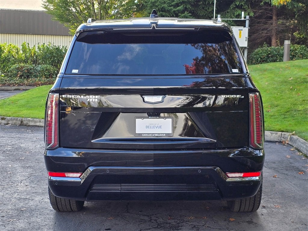 2026 Cadillac ESCALADE IQL Sport