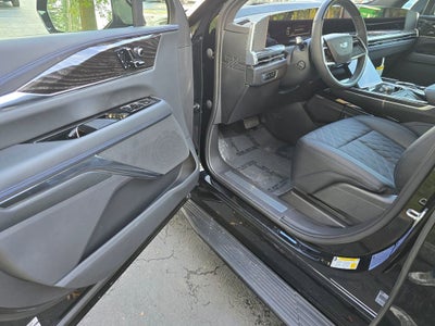 2026 Cadillac ESCALADE IQL Sport