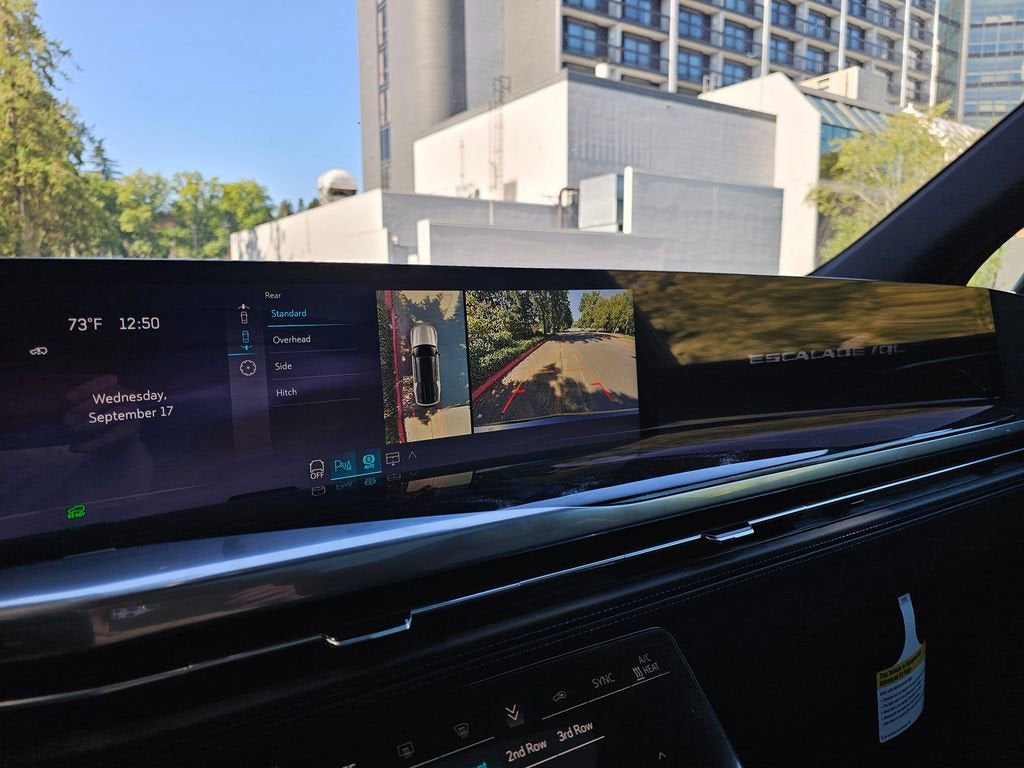 2026 Cadillac ESCALADE IQL Sport