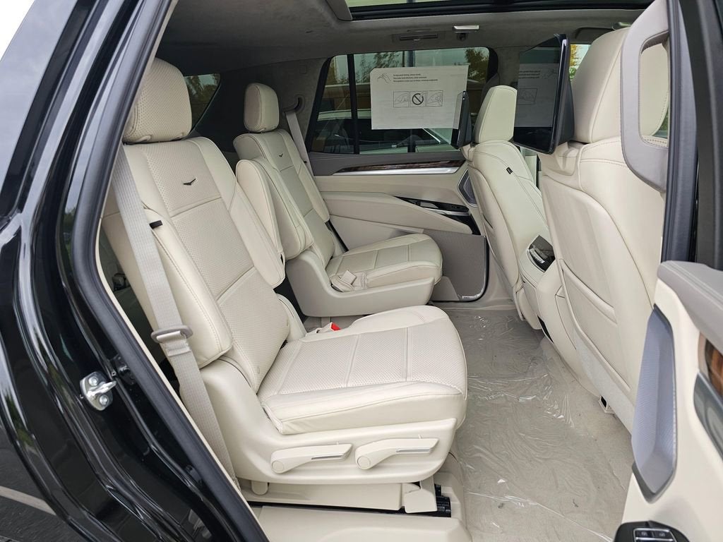 2026 Cadillac Escalade Platinum Luxury