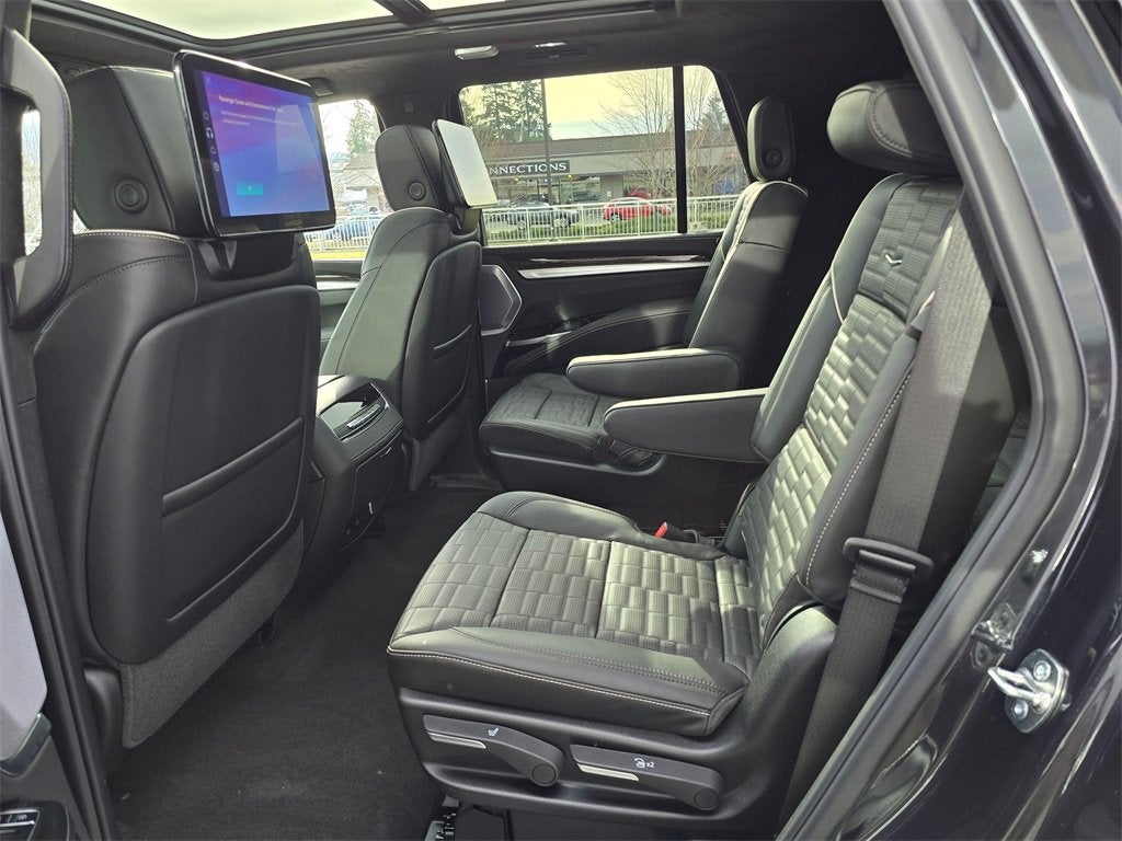 2026 Cadillac Escalade Platinum Sport