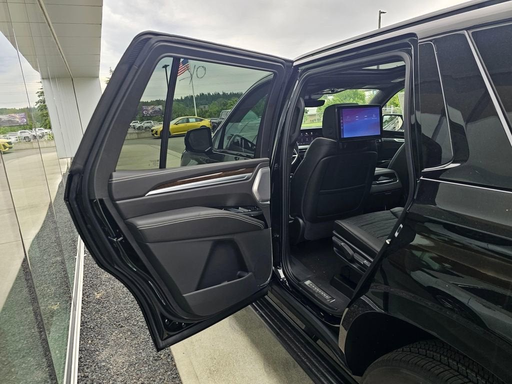 2026 Cadillac Escalade Platinum Sport